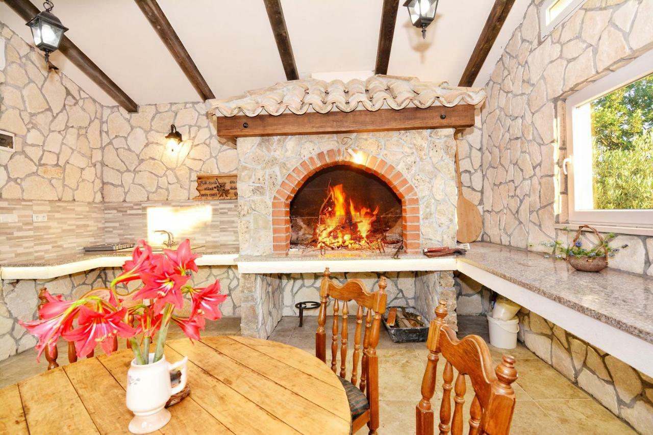 Villa Stone House Vodice Exterior foto